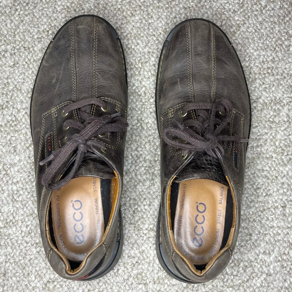 Ecco leather shoes
